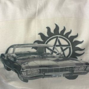 Supernatural T-shirt.. Great for all supernatural show lovers. L
